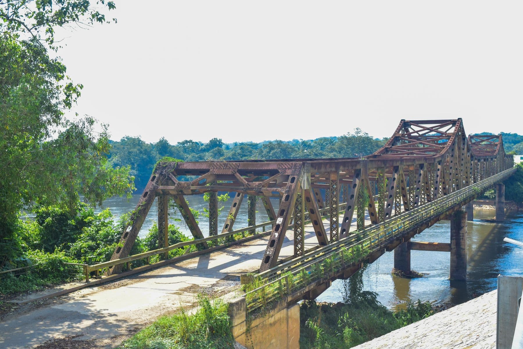 The old steel truss bridge spanning the Cross River